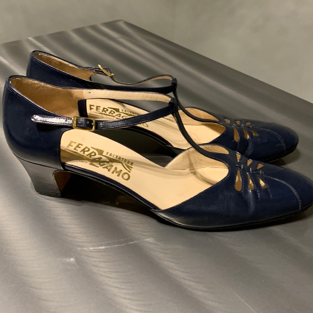 Salvatore Ferragamo Navy T-Strap Pump Size 9